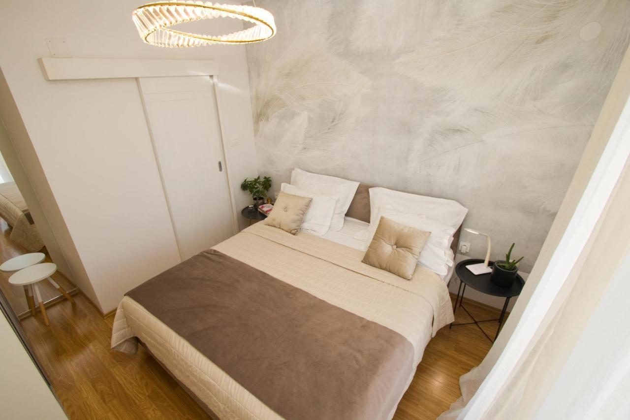 Apartmani Leo-Marin มาคาร์สกา ภายนอก รูปภาพ