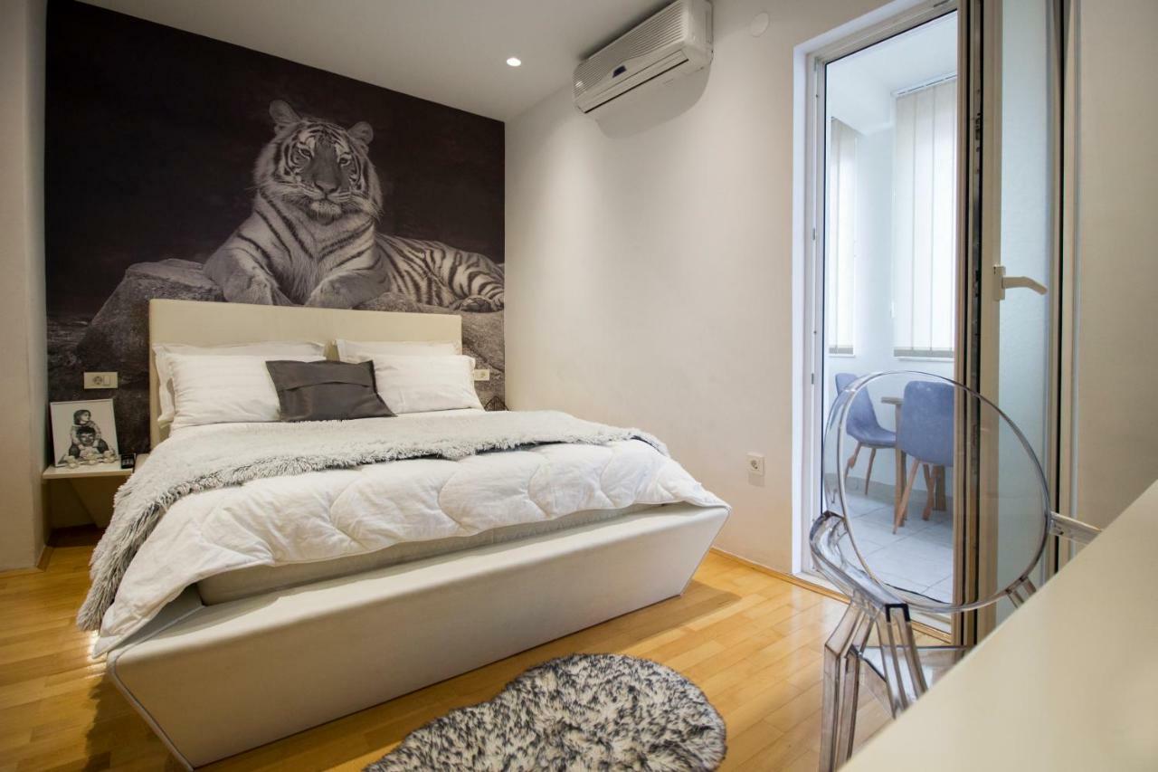 Apartmani Leo-Marin มาคาร์สกา ภายนอก รูปภาพ